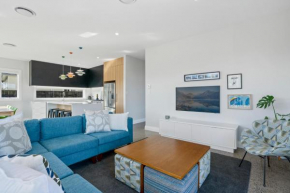 Stylish Serenity - Martinborough Holiday Home
